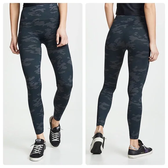 SPANX Look At Me Now Seamless Legging Shapewear Camo Size Medium NWOT - Picture 8 of 8